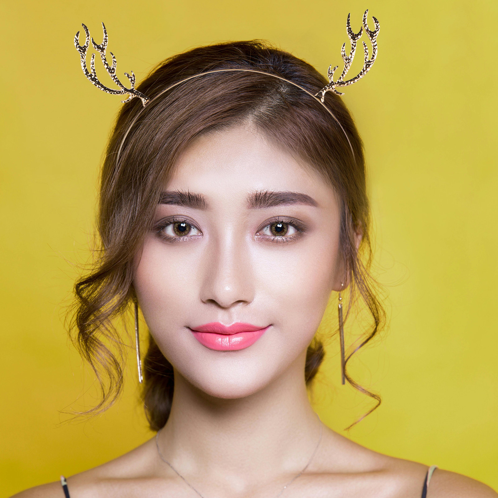 Tiara de Natal com Chifres de  - Reindeer Antlers Headband avaliação e preço
